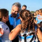 Un hito deportivo para Laboulaye: Llaryora inauguró una cancha de hockey olímpica