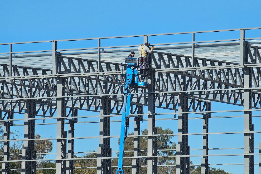 La Provincia fortalece parques industriales con aportes para infraestructura