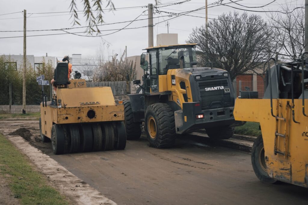 El Municipio sostiene un amplio operativo de obras y mantenimiento urbano