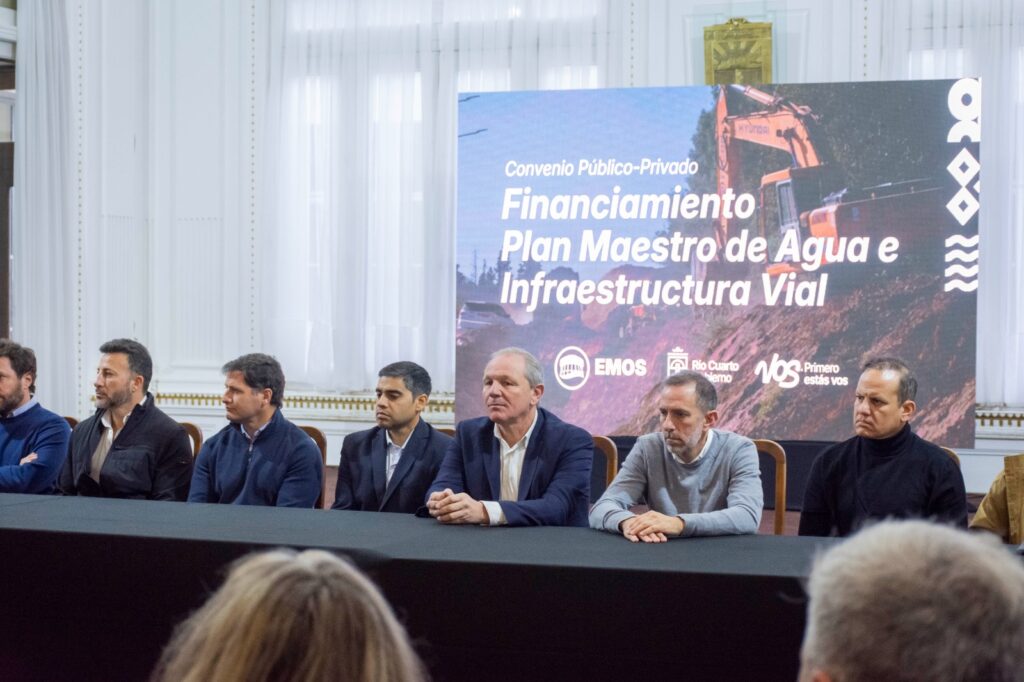 Plan Maestro de Agua y Pavimentación: 7400 millones de inversión pública-privado