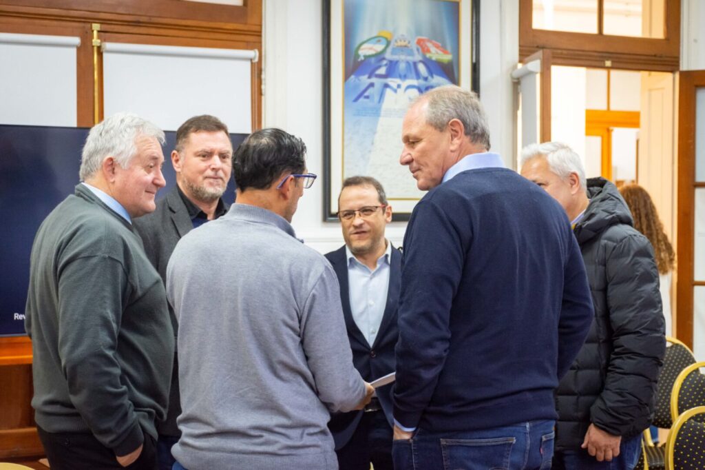 Con la presencia del intendente de Rivas y por unanimidad, el Concejo respaldó la mayor inversión en obras de la historia de Río Cuarto