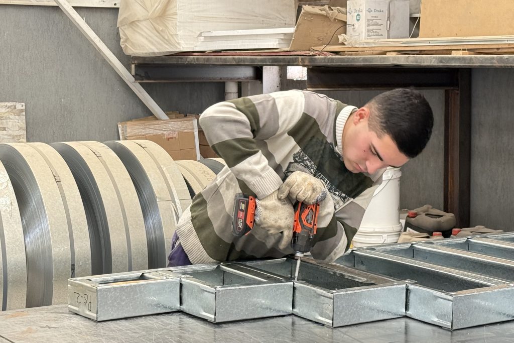 Córdoba fortalece la educación técnica con seis proyectos seleccionados para incorporar equipamiento y modernizar escuelas