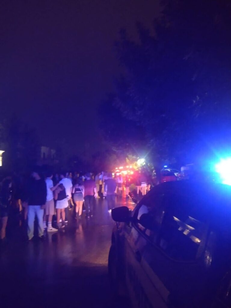 Espectáculos Públicos desarticuló una fiesta clandestina y clausuró una vecinal por realizar un evento sin habilitación