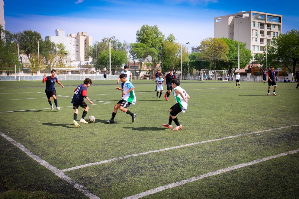 Cordobeses Juegan: culminó en Río Cuarto la instancia regional de fútbol