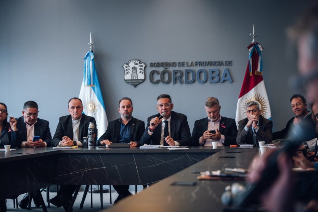 La organización de la visita del Papa a Córdoba reunió a diputados nacionales, legisladores y concejales de distintos espacios políticos
